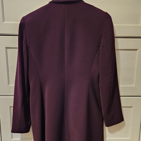 Woman's blazer - Picture 2 of 2